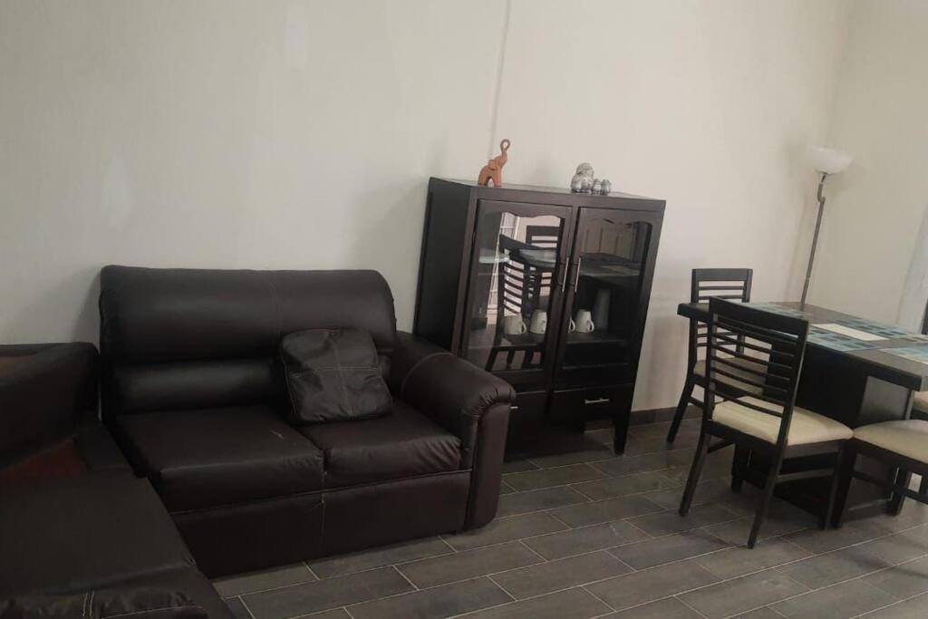 Casita De Aeropuerto Appartement Alvaro Obregon Buitenkant foto