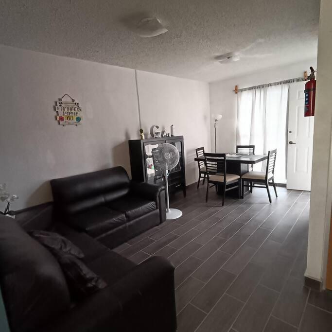 Casita De Aeropuerto Appartement Alvaro Obregon Buitenkant foto